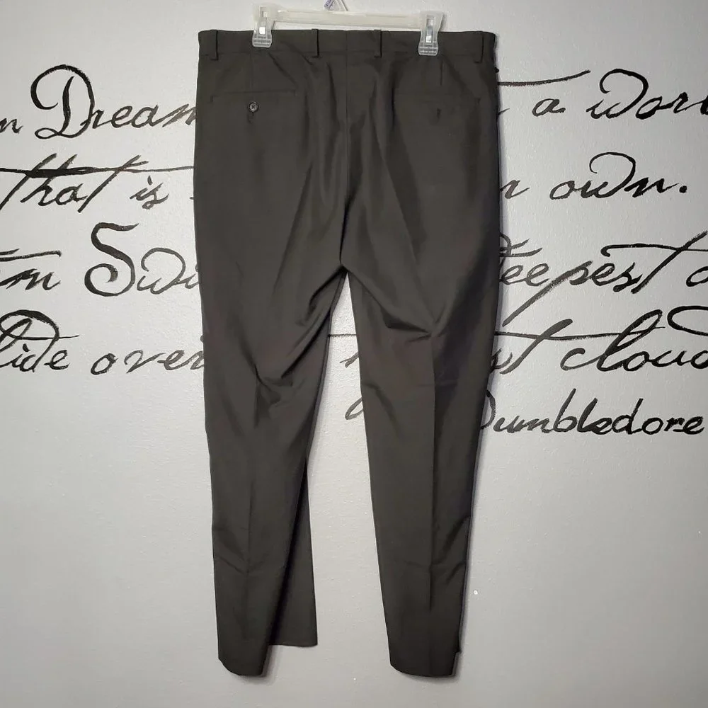 Haggar Men's 1926 Originals Gray Straight-Fit Flat-Front Dress Pants, 38W